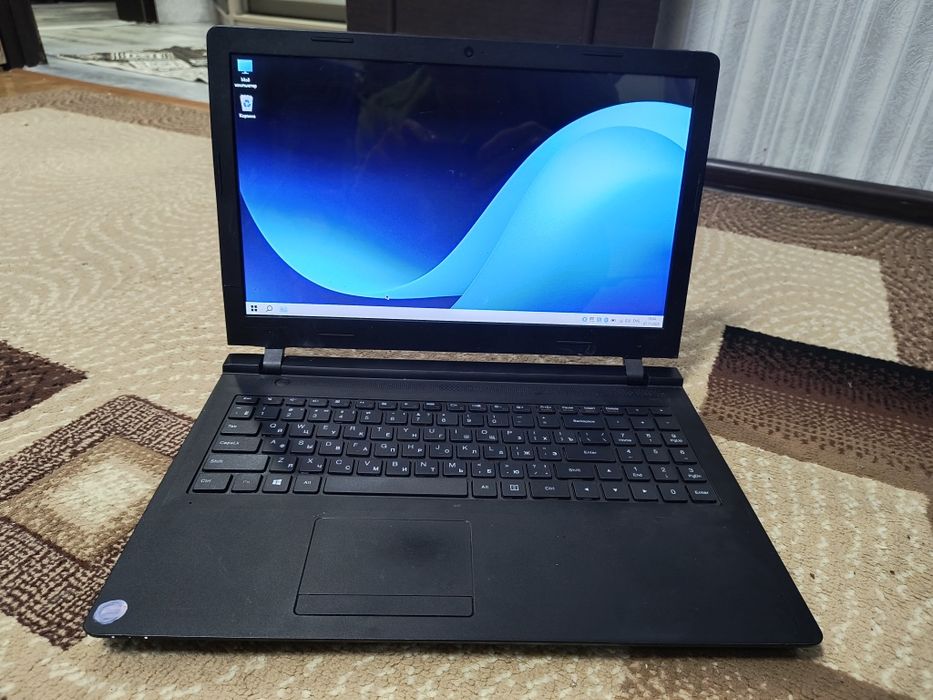 Lenovo ноутбук офисник
