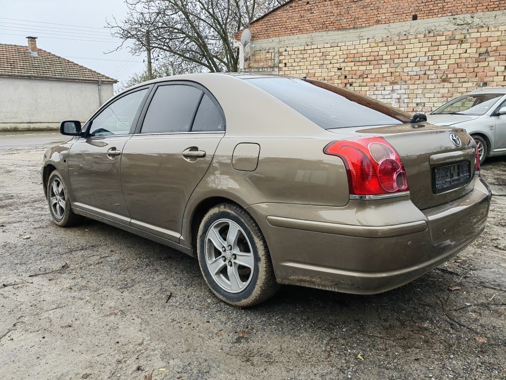 Toyota Avensis T25 На части