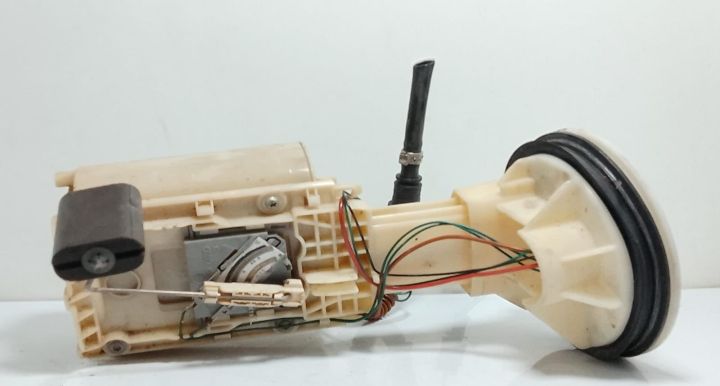 Pompa combustibil 10652409 BMW Seria 3 E46 (facelift) seria