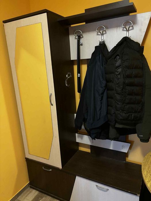 Портманто за коридор