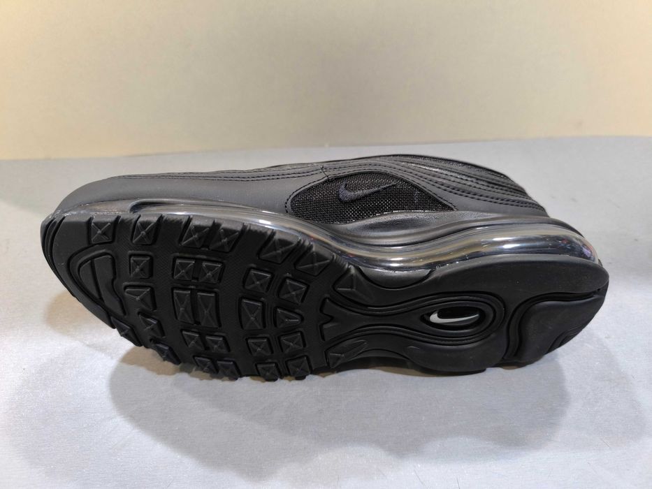 Nike Air Max N39,40,40,5.Mаратонки с камери.Нови.Оригинал.