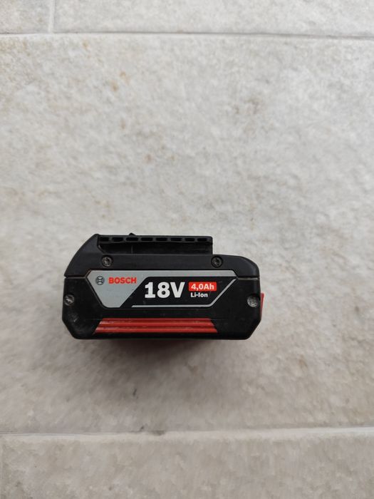 Батериu Bosch 18v 4Ah ,5Ah