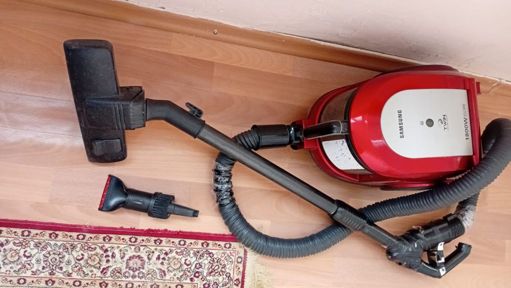 Пылесос LG (б/у)