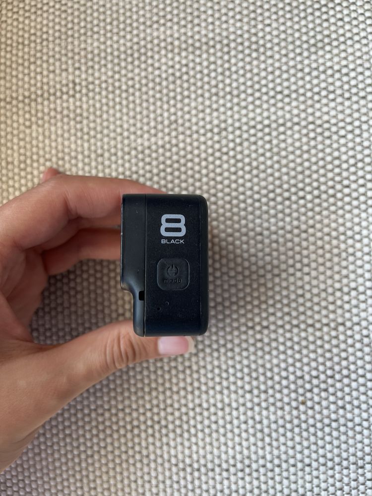 Gopro hero 8 + подарък