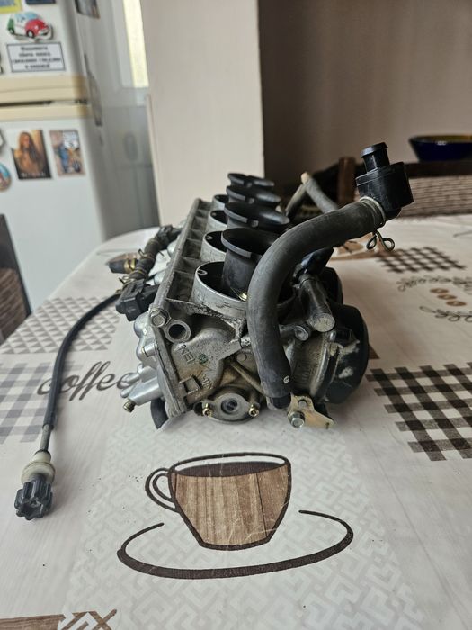 Карбуратори за Yamaha YZF R6 (1999-2002)