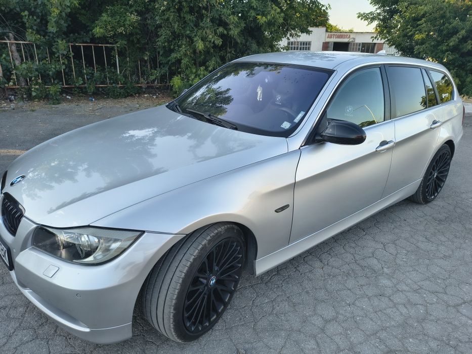 БМВ е91 330хдрайв