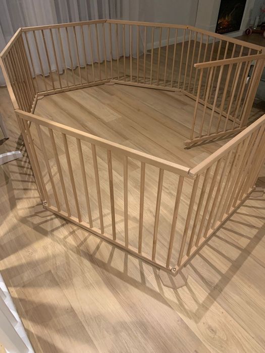 Țarc bebeluși/copii 7 elemente + poartă, fag masiv