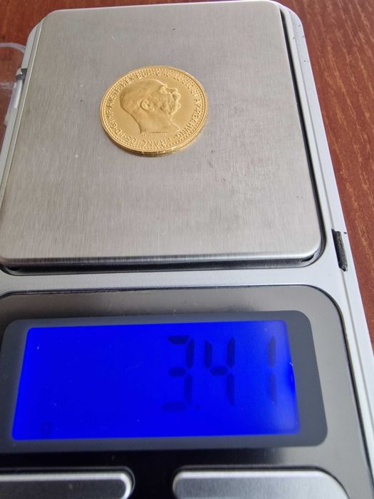 продавам златна монета
