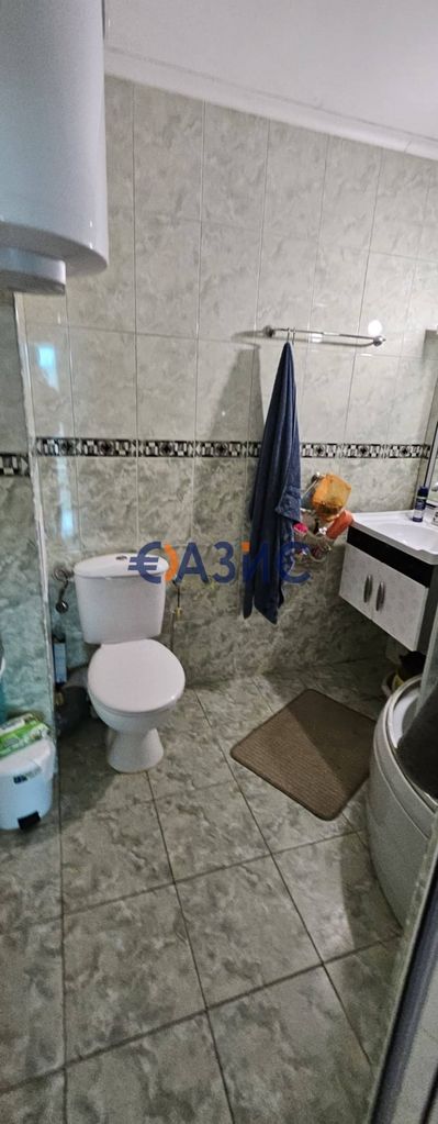 Продава се Тристаен апартамент в Свети Влас - 82 кв.м за 964 €/кв.м - Снимка #1