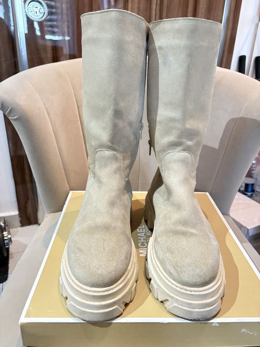 Cizme piele intoarsa Rizzoli marimea 39