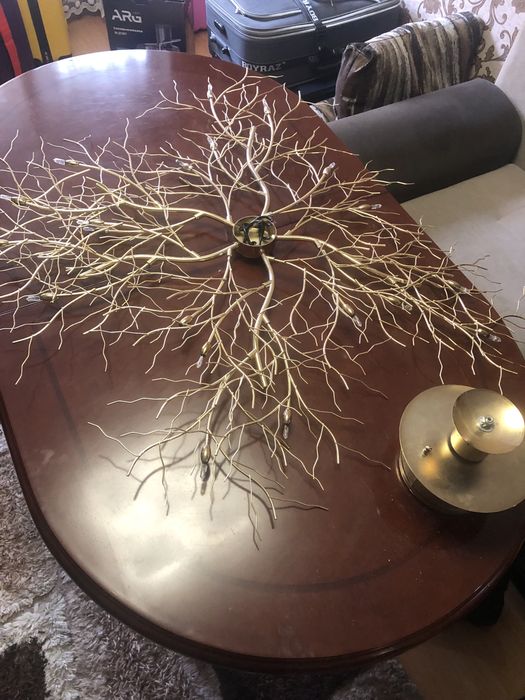 Продам стильную люстру