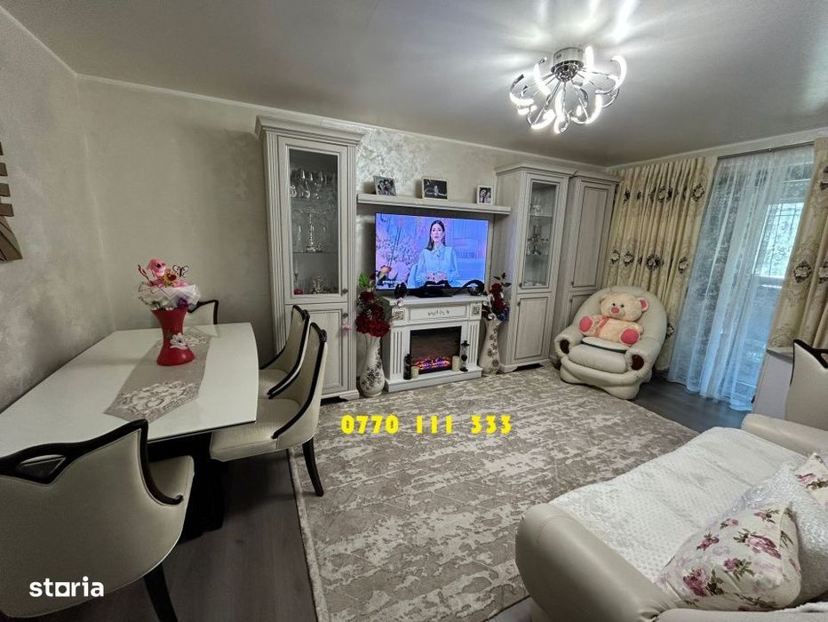 Apartament 3 camere Calarasilor Viziru, La Cheie, etaj 2