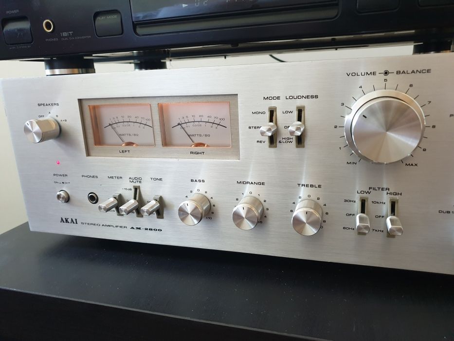 Amplificator Akai AM -2800