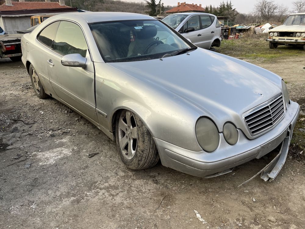 Mercedes CLK200 2.0i 136hp 2001г На Части