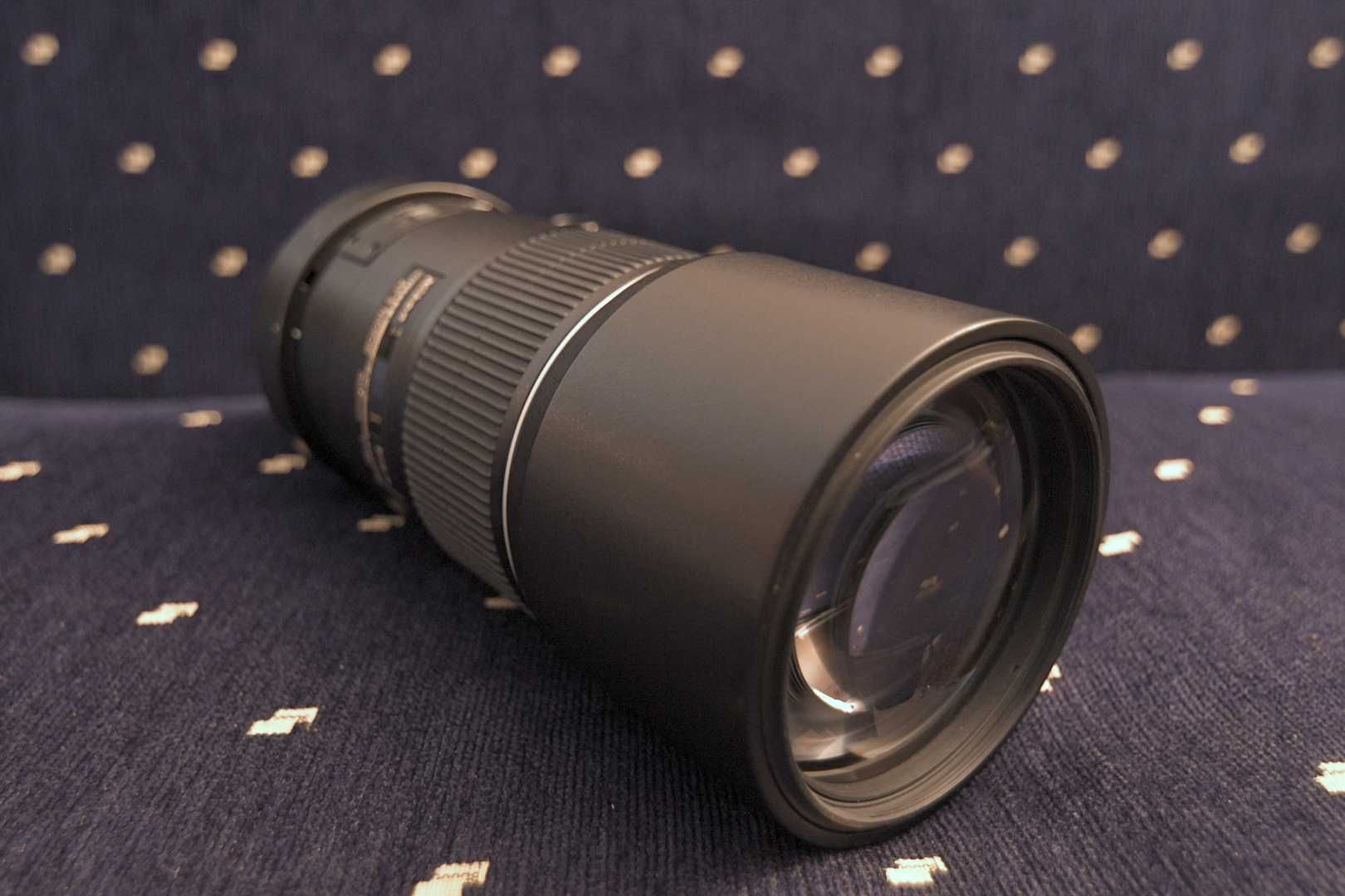 Телеобектив Nikon AF-S Nikkor 300mm f/4D IF-ED