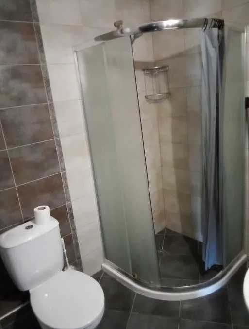 Дава се под наем Едностаен апартамент в Пловдив, Южен - 20 кв.м за 150 € - Снимка #2