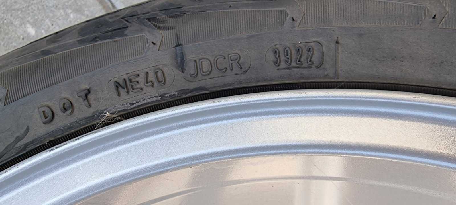 Гуми с джанти за BMW