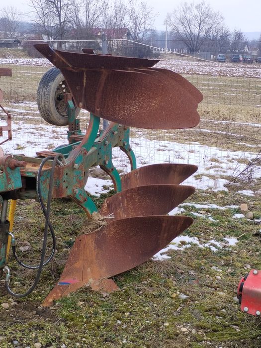 Plug regent 3 brazde reversibil cu consumabile noi