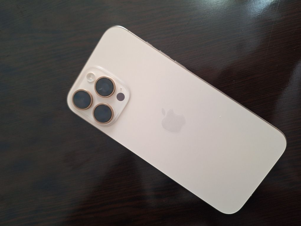 iPhone 16 pro max