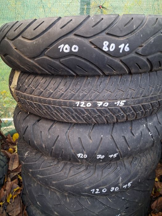 Мото гуми-Гуми за мотор по 30лв.