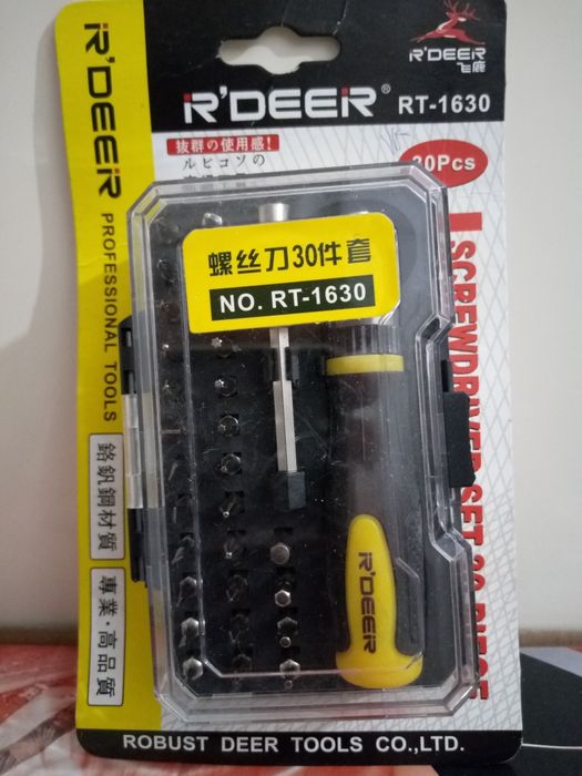 Набор отвёрток для ремонта мелкой техники (телефонов итд)