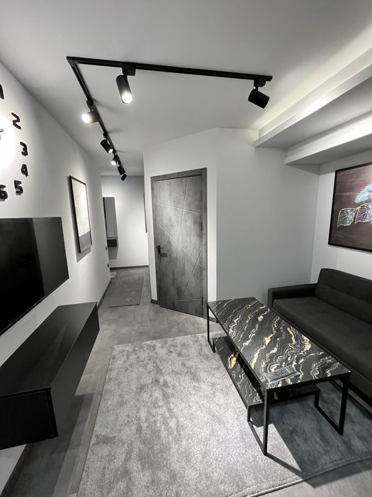 Хай-тек Суппер квартира Новостройка с Арендатром