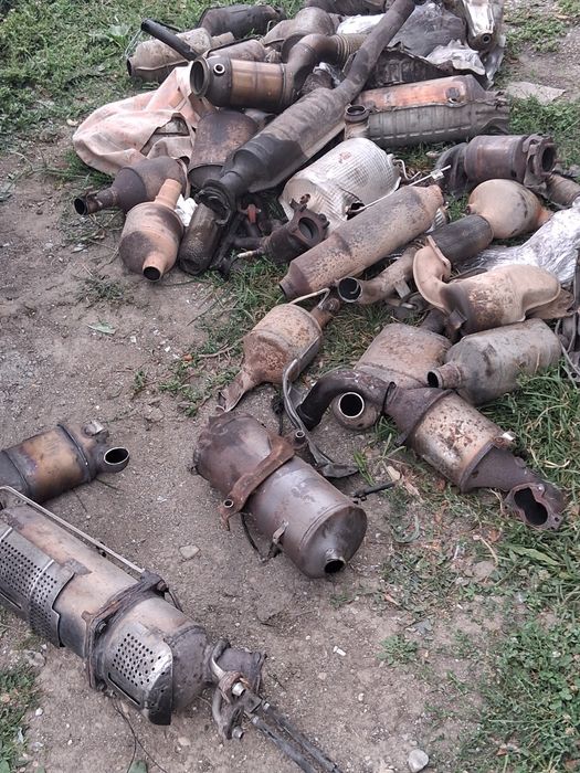 Catalizatoare auto și filtre de particule! Preț în funcție de cod!