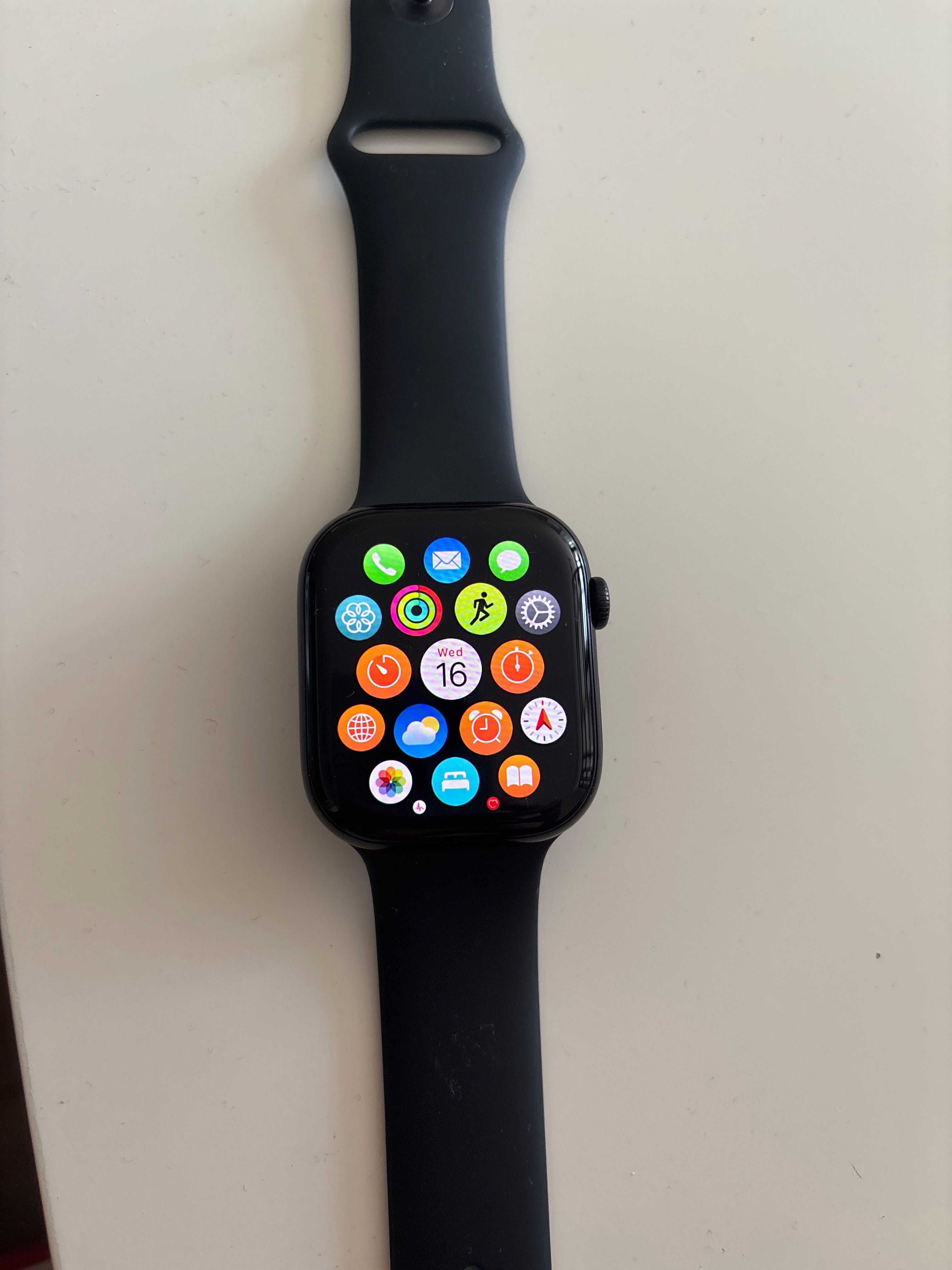 Apple Watch S10 GPS + Cellular