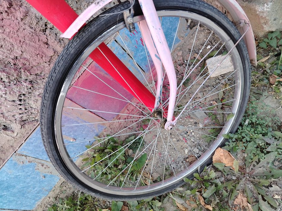 Срочно продам 2 колеса от Урала новые рама в подарок