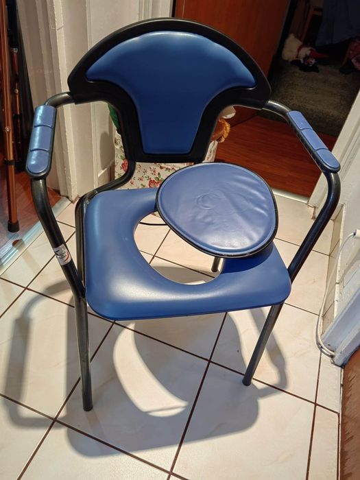 Scaun de toaleta cu capac OPEN