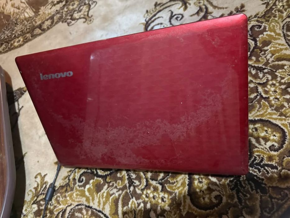 Продам ноутбук рабочий