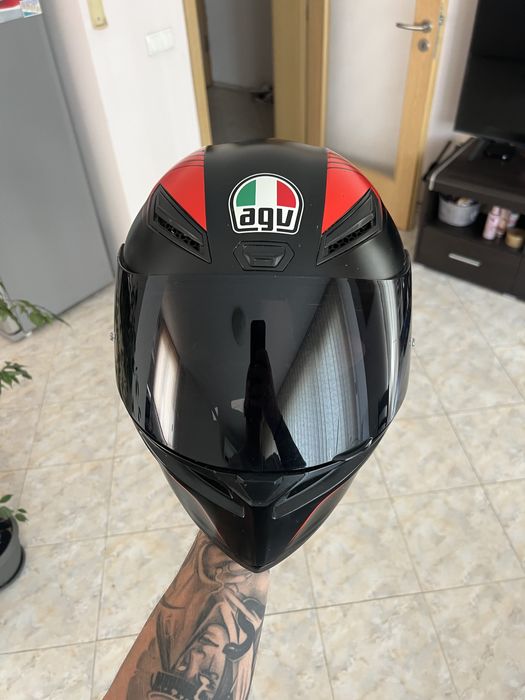AGV каска размер S