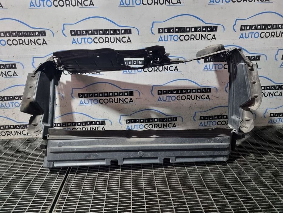 Deflector aer radiator Opel Vivaro B 2014 - 2018 Midnight black L298 (1272)