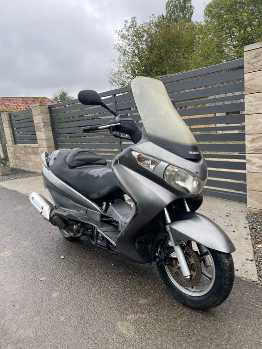 Suzuki Burgman 250