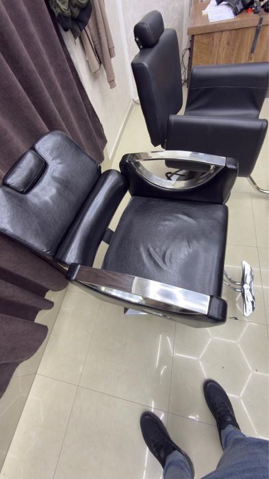 Бръснарски столове