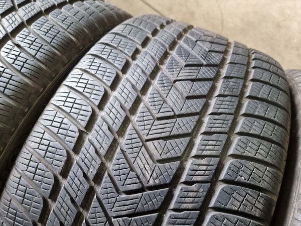 305/35/21//275/40/21 PIRELLI 4бр