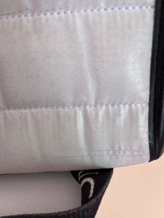 Дамска чанта.       .