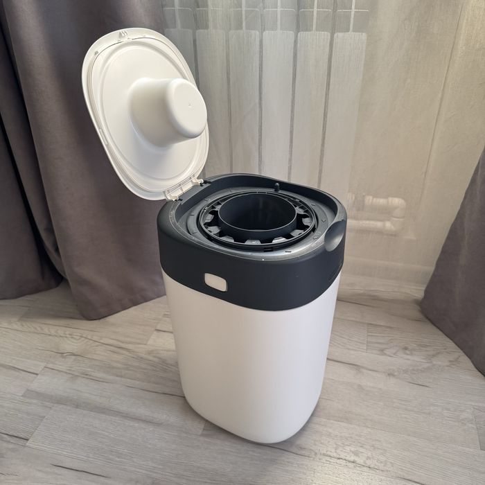 Утилизатор (урна/накопитель) для подгузников