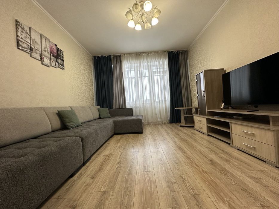 1.5-2х комн Ертис Сити ( ул. Жибек Жолы),  центральный рынок