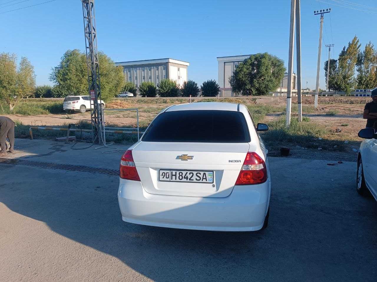 Chevrolet nexia 3