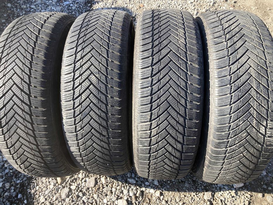 Всесезонни гуми 215 65 16 dot 20