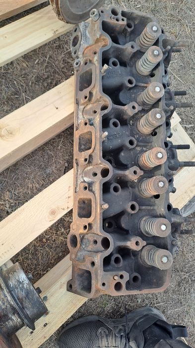 Продам головку на дизельный зил