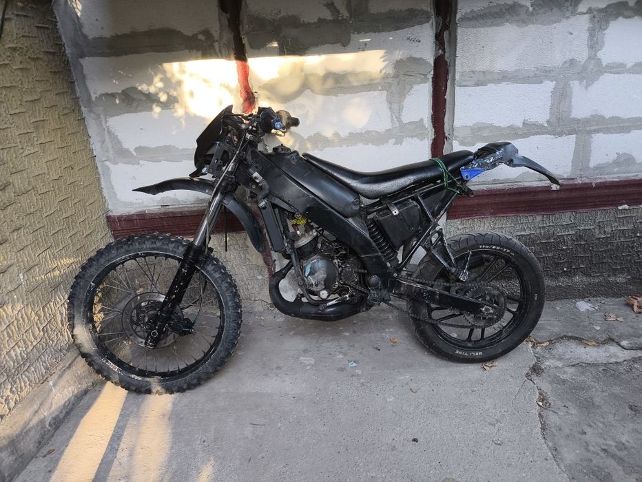 Vând motor de teren de 50 CC in 2 t