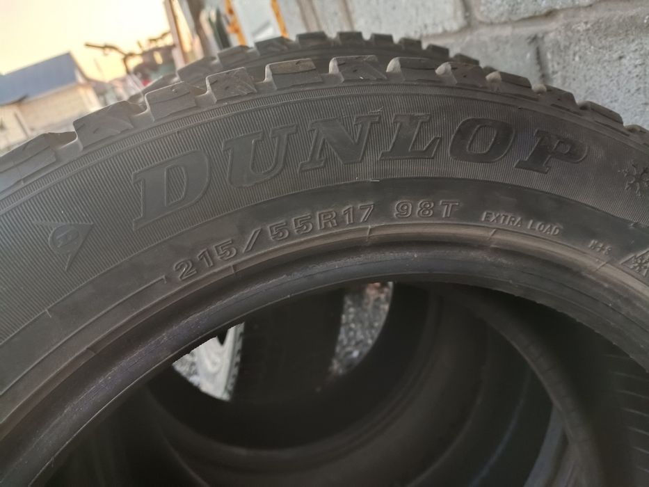 Продам шины 215*55/ R17