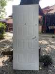 Vand usa metalica alba