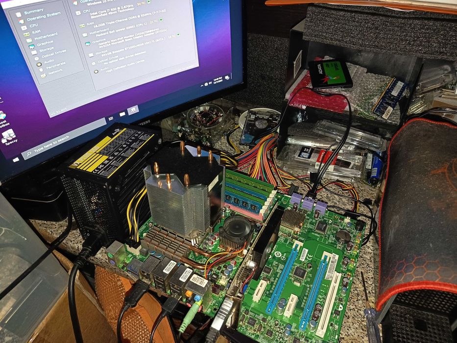 Kit gaming/retro, sk 1366, Core i7 920 + placa baza X58 + 6gb ddr3