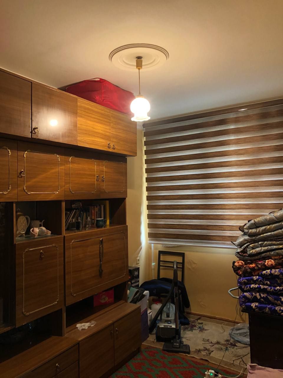 Kvartira sotiladi 4xonali