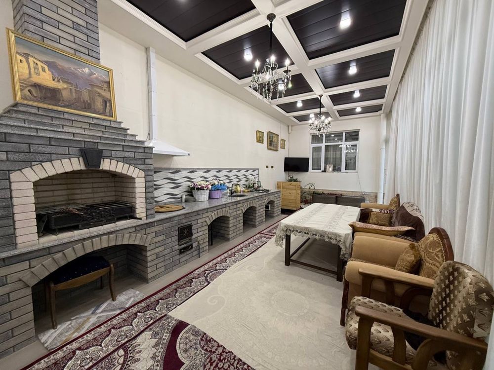 Алмазар Профессорский городок Участок 4 сотки, 260м2. Фасад 15 м