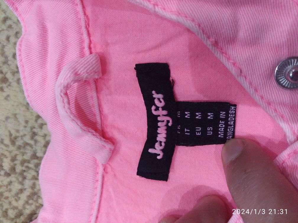 Жинсовка костюм женский цвет светло розовый фирма Jennifer размер М