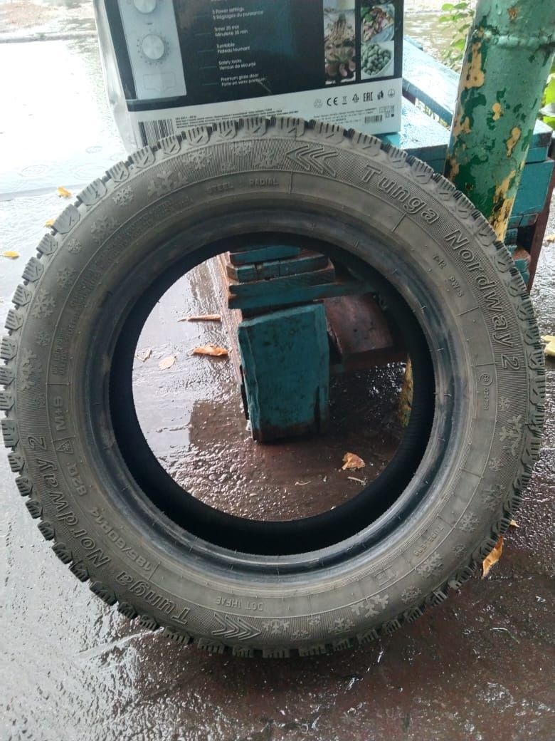 Продам зимние шины